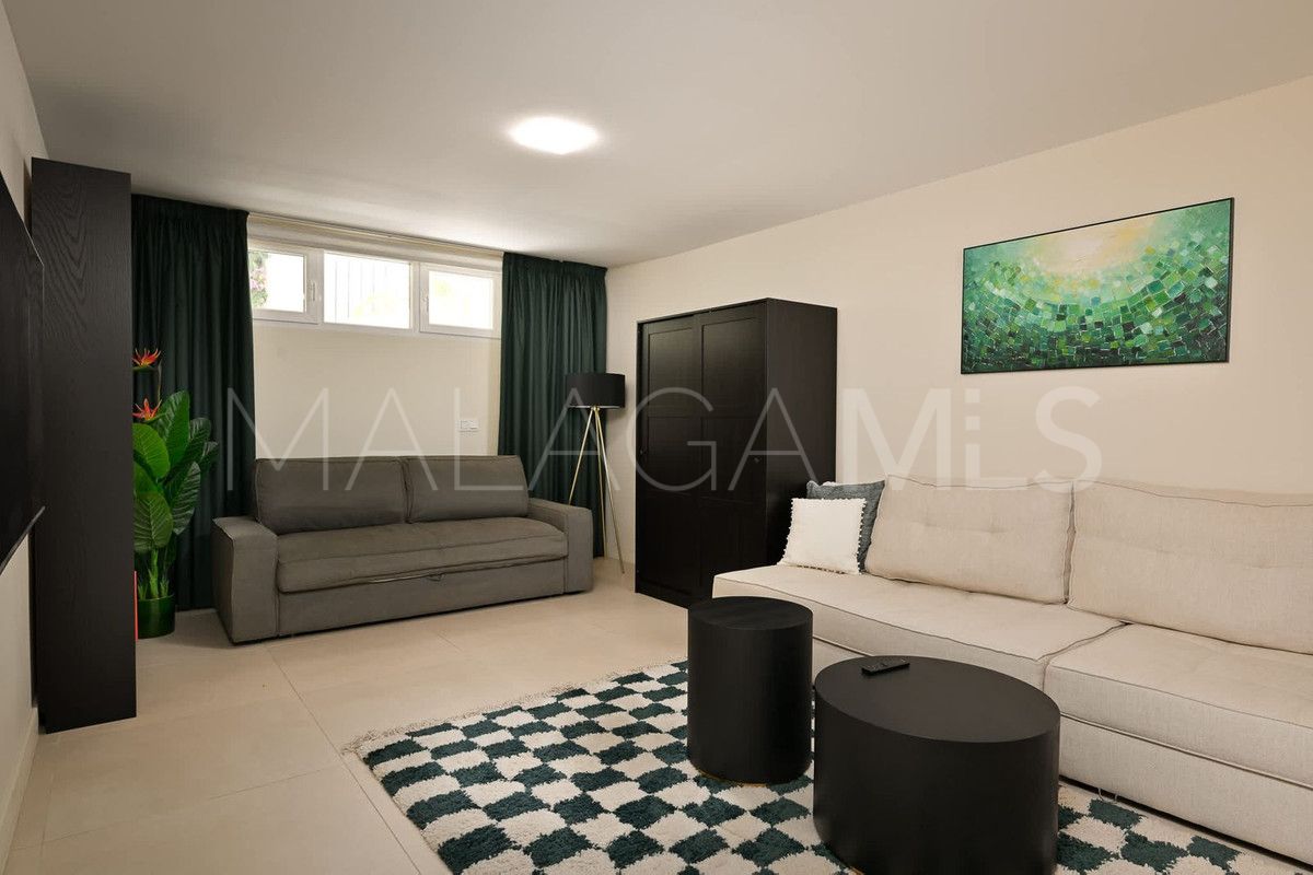 Villa for sale in Marbesa