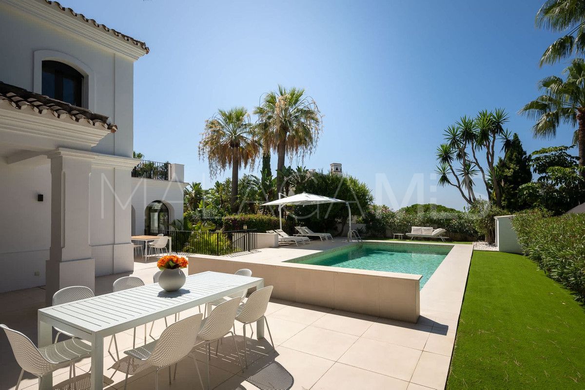 Villa for sale in Marbesa