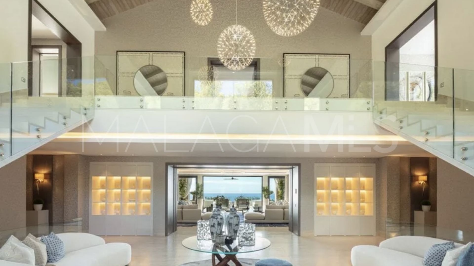 For sale Cascada de Camojan 9 bedrooms villa