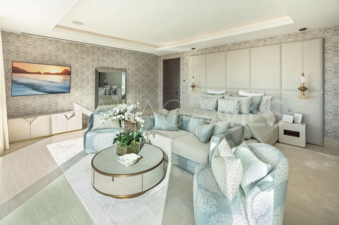 For sale Cascada de Camojan 9 bedrooms villa