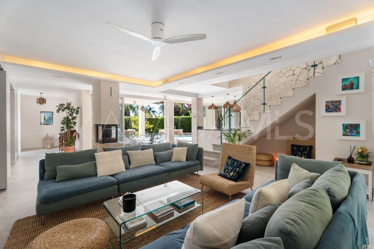 Villa in El Rosario for sale