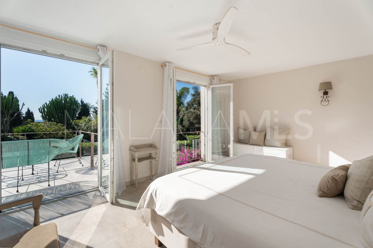 Villa in El Rosario for sale