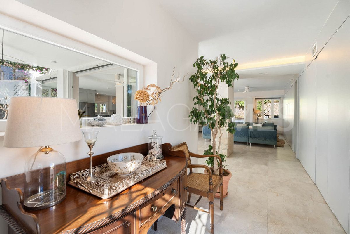 Villa in El Rosario for sale