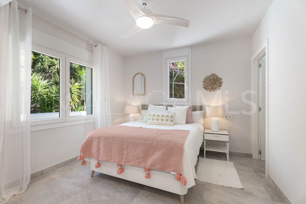 Villa in El Rosario for sale