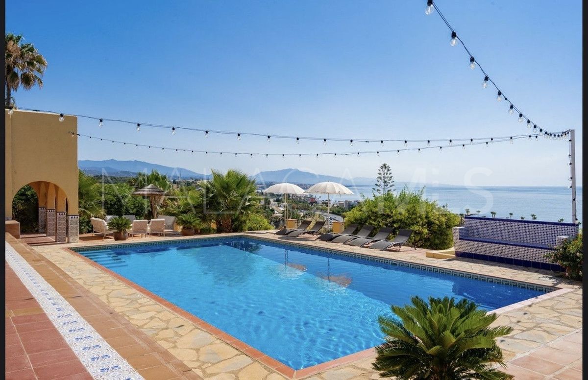 Villa for sale in Estepona Ouest