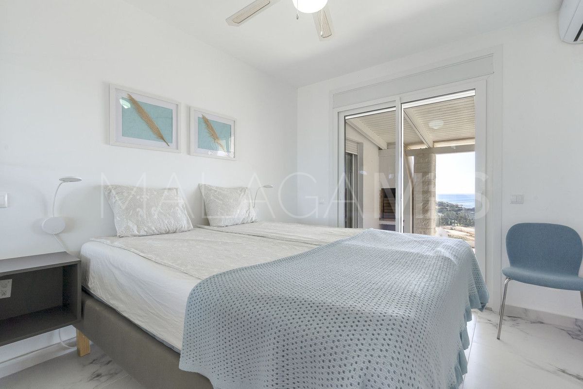 For sale villa with 5 bedrooms in Cala de Mijas