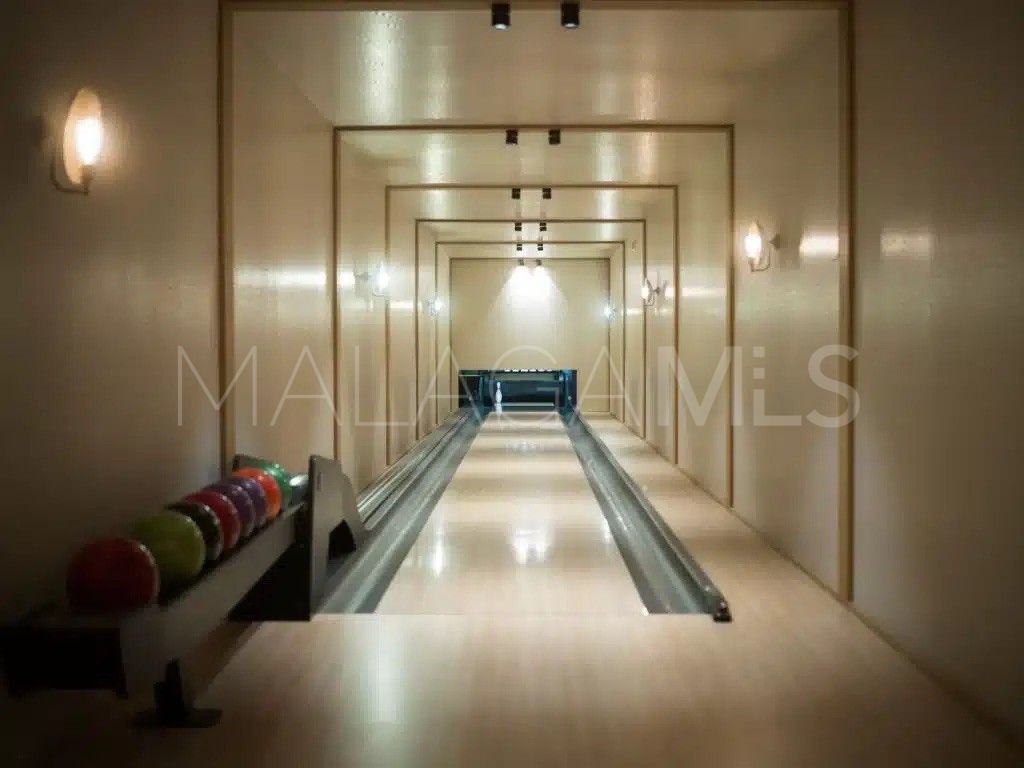 Villa for sale in Las Lomas del Marbella Club