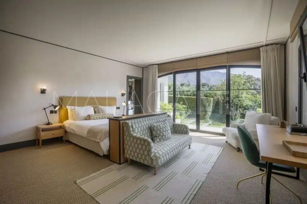 Villa for sale in Las Lomas del Marbella Club