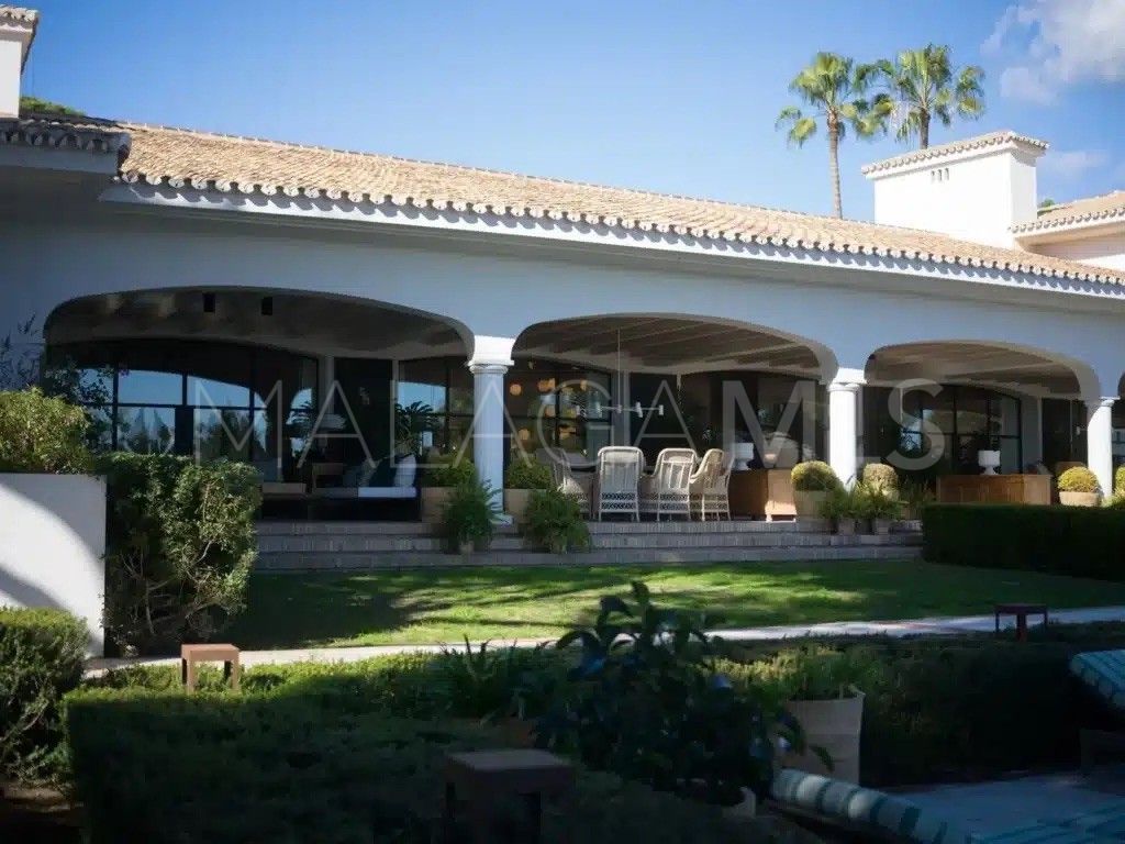 Villa for sale in Las Lomas del Marbella Club