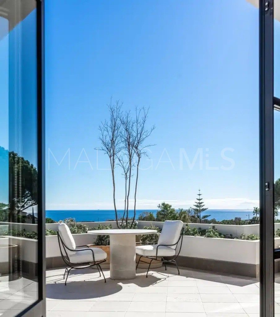 Villa for sale in Las Lomas del Marbella Club