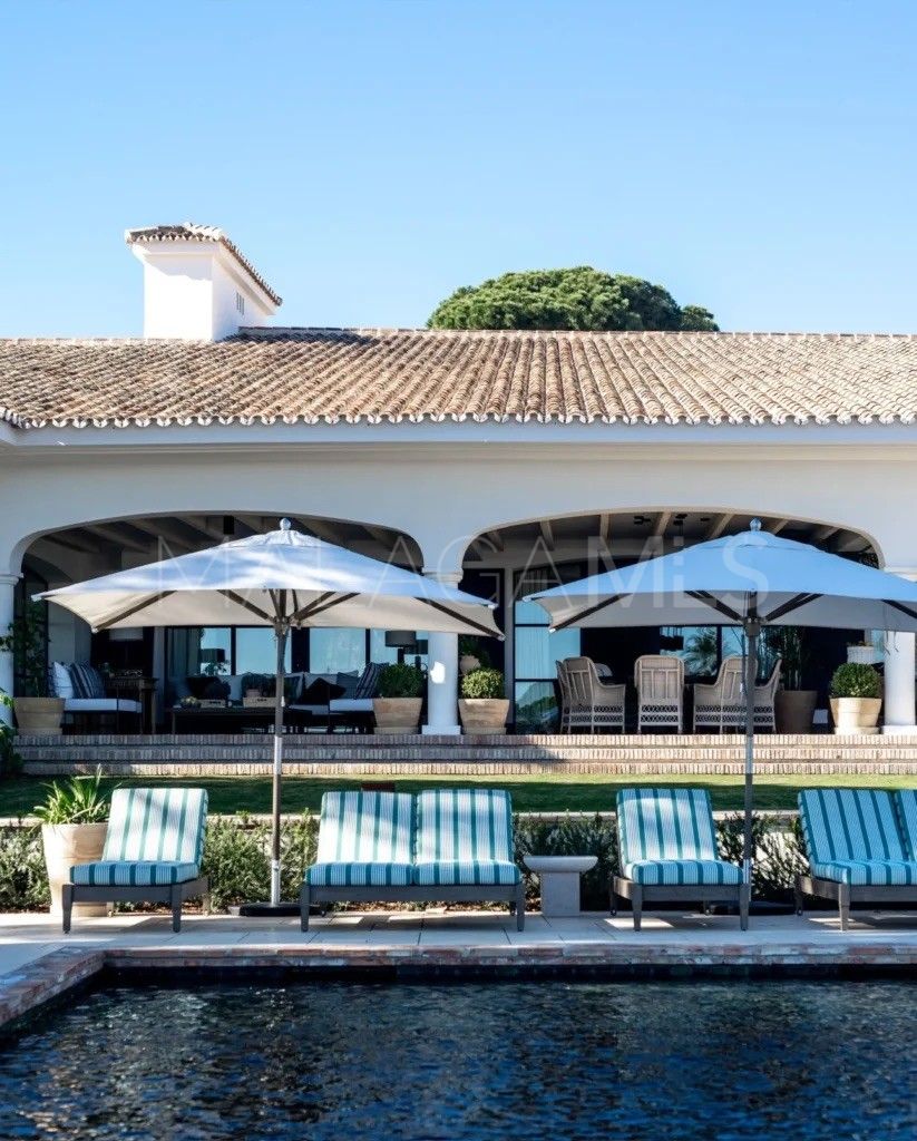 Villa for sale in Las Lomas del Marbella Club