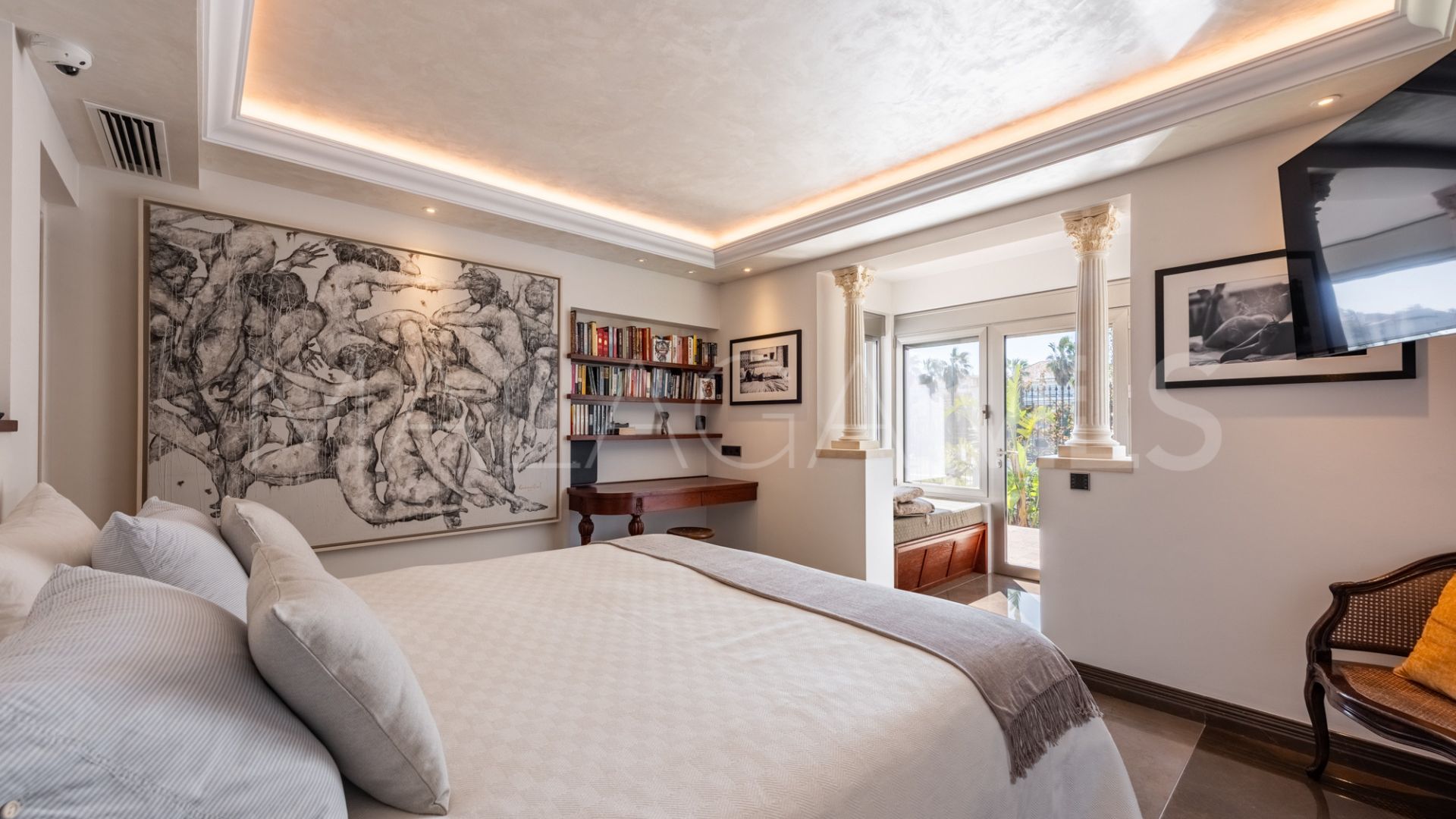 Buy villa in Linda Vista Baja de 4 bedrooms