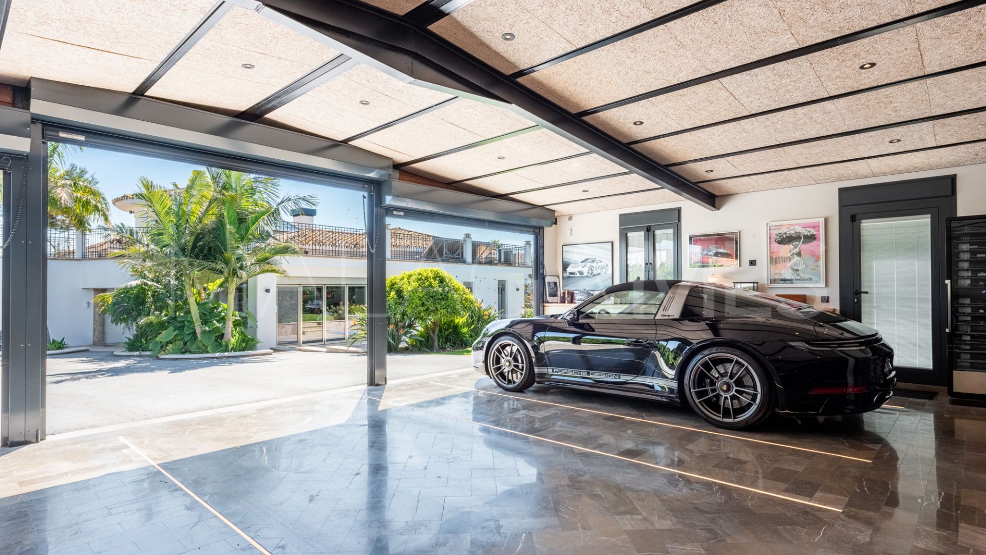 Buy villa in Linda Vista Baja de 4 bedrooms