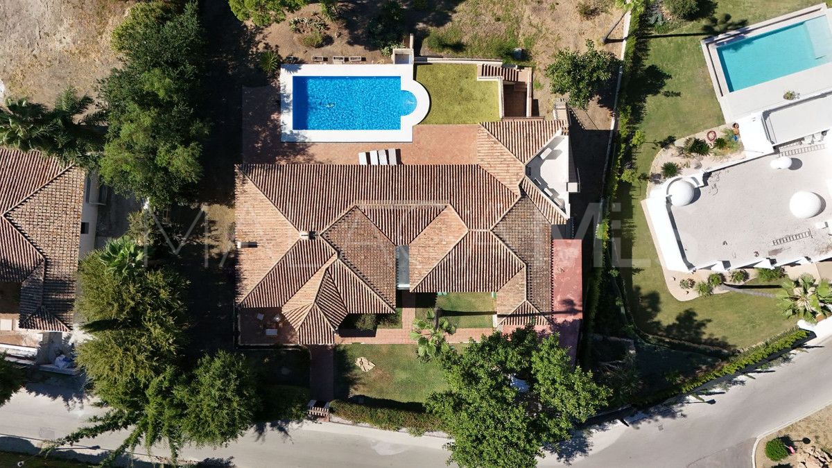 Villa for sale in El Paraiso