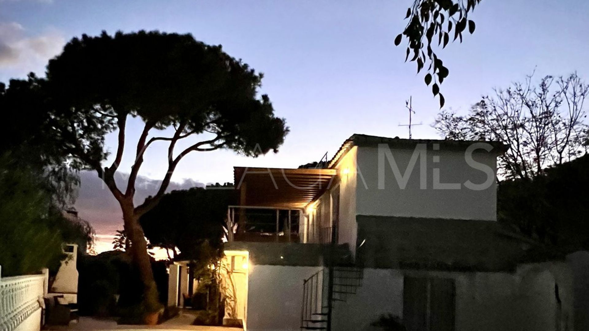 Villa for sale in Marbesa