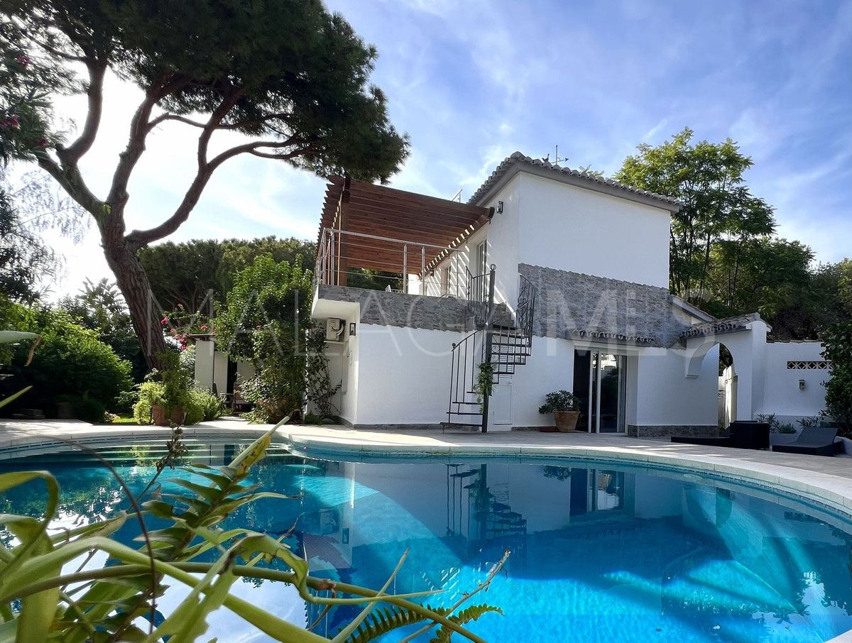Villa for sale in Marbesa