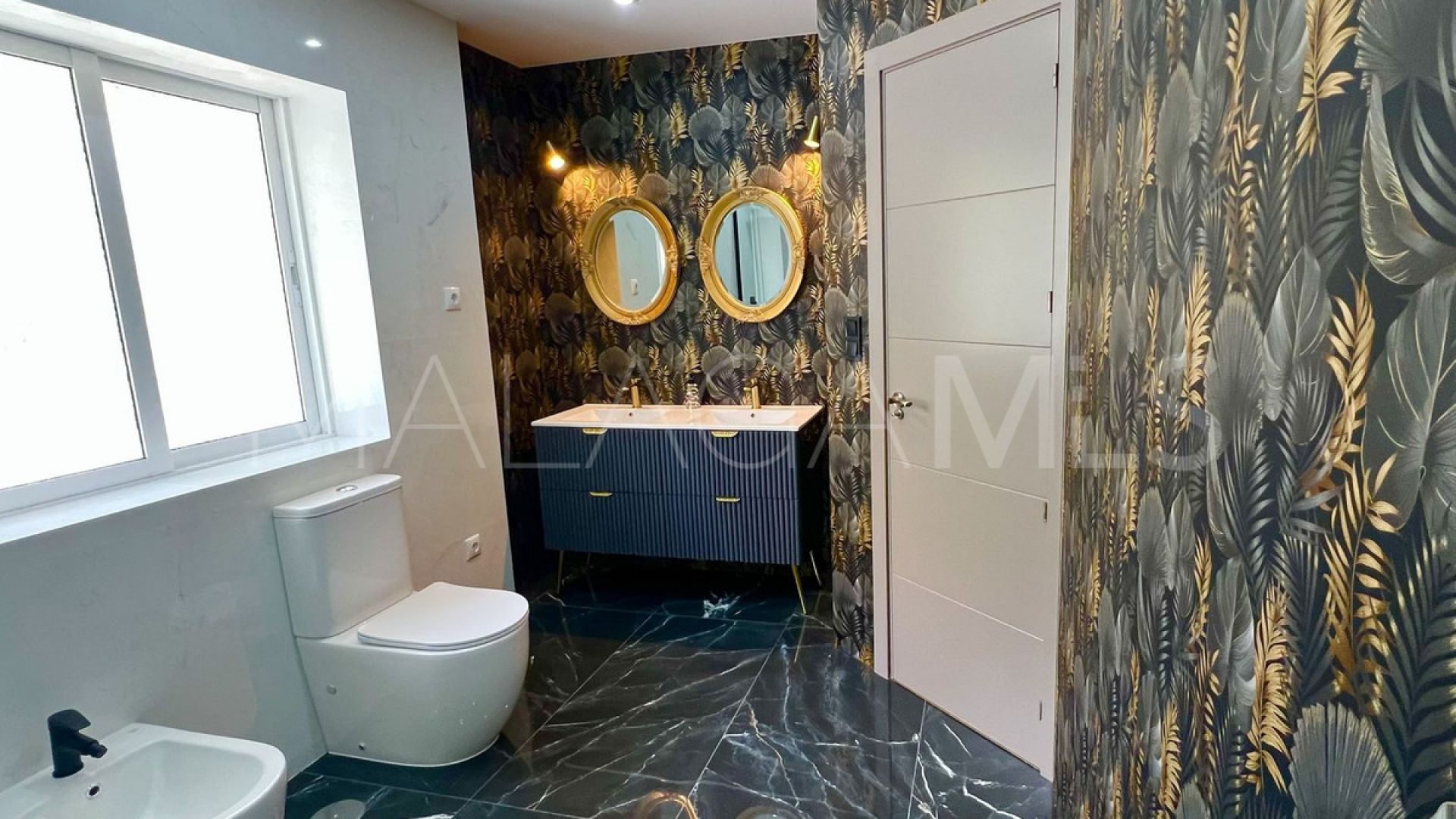 Villa for sale in Marbesa