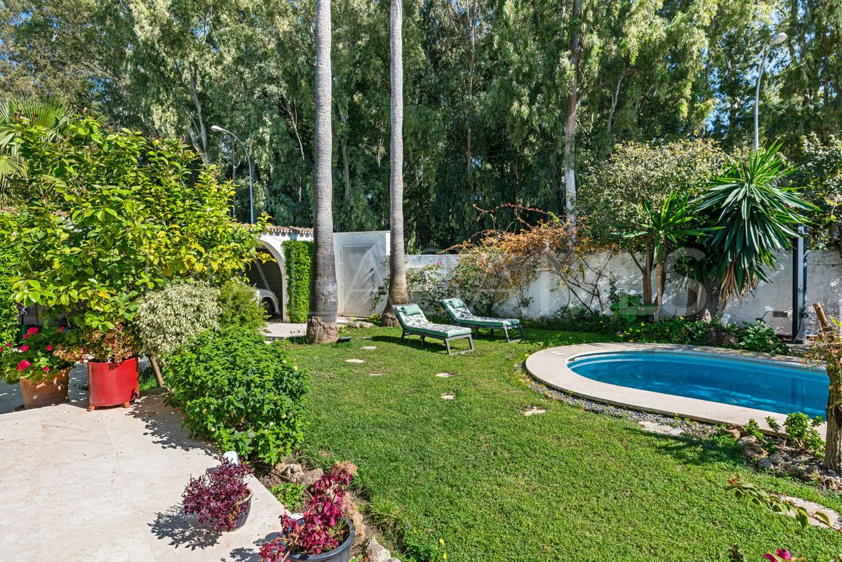 5 bedrooms San Pedro de Alcantara villa for sale