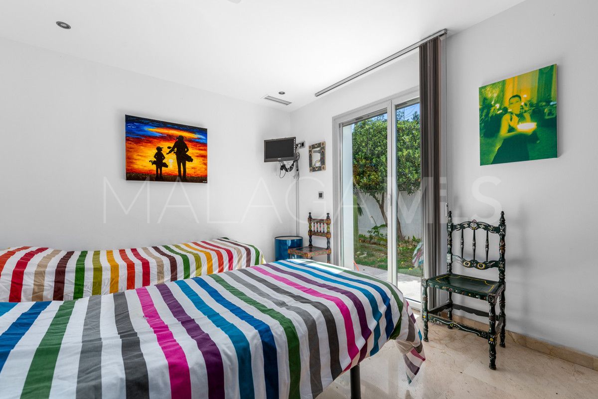 5 bedrooms San Pedro de Alcantara villa for sale