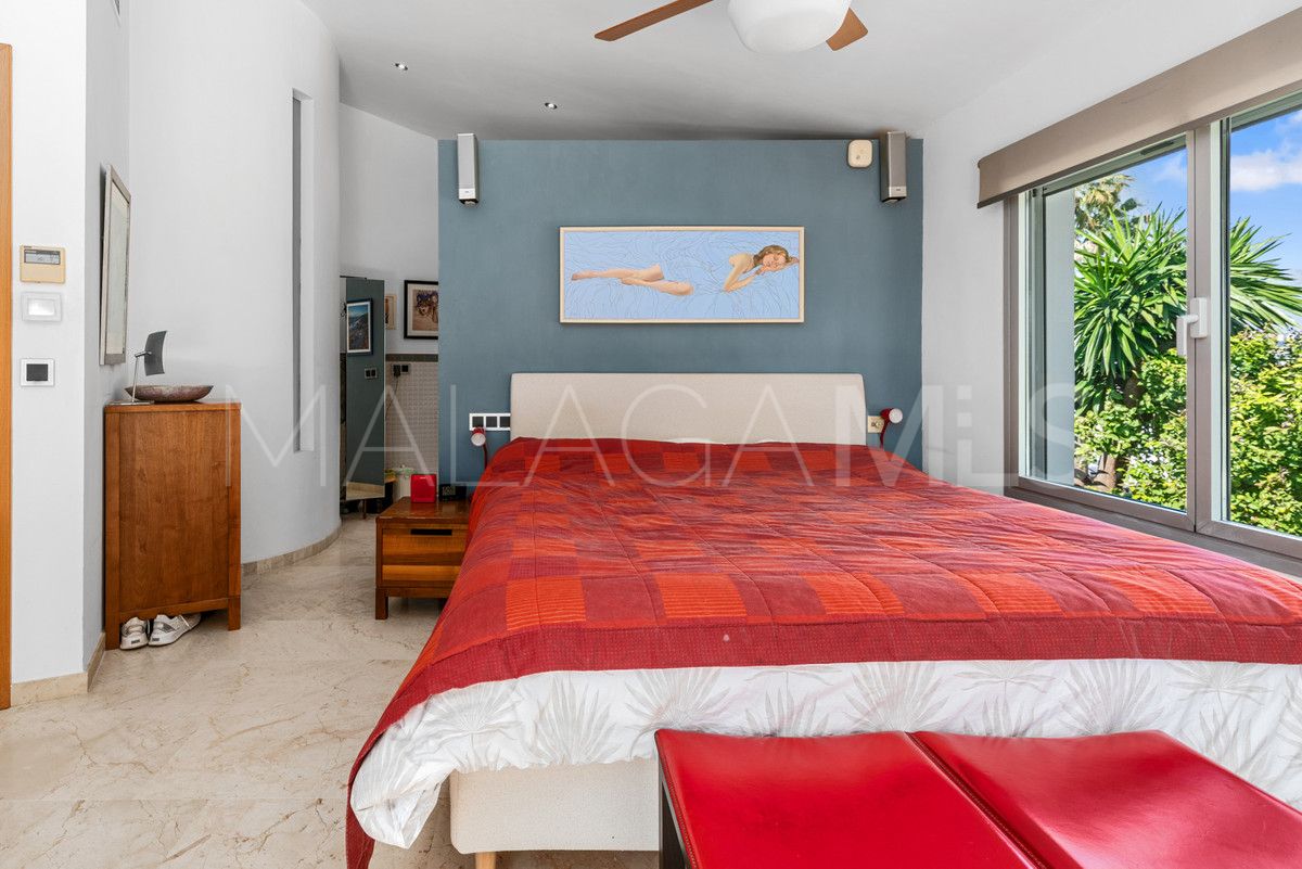 5 bedrooms San Pedro de Alcantara villa for sale