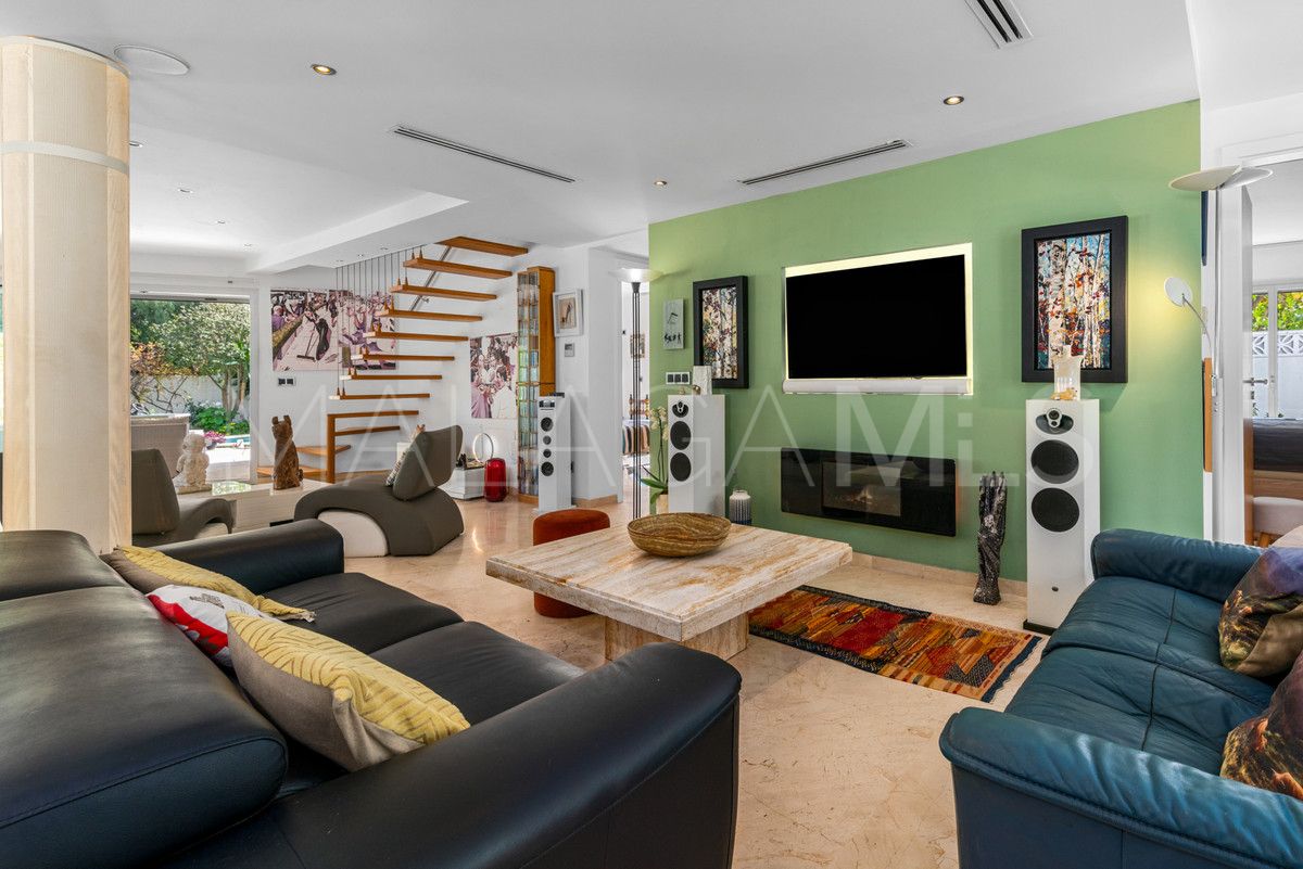 5 bedrooms San Pedro de Alcantara villa for sale