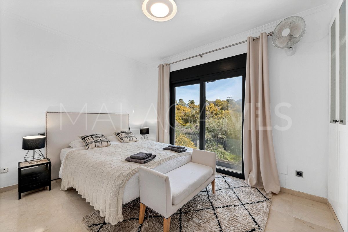 Villa for sale in Marbella - Puerto Banus
