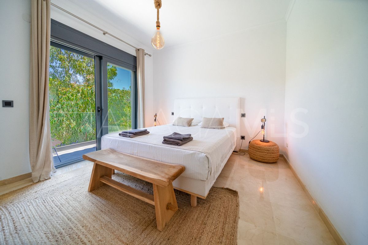 Villa for sale in Marbella - Puerto Banus