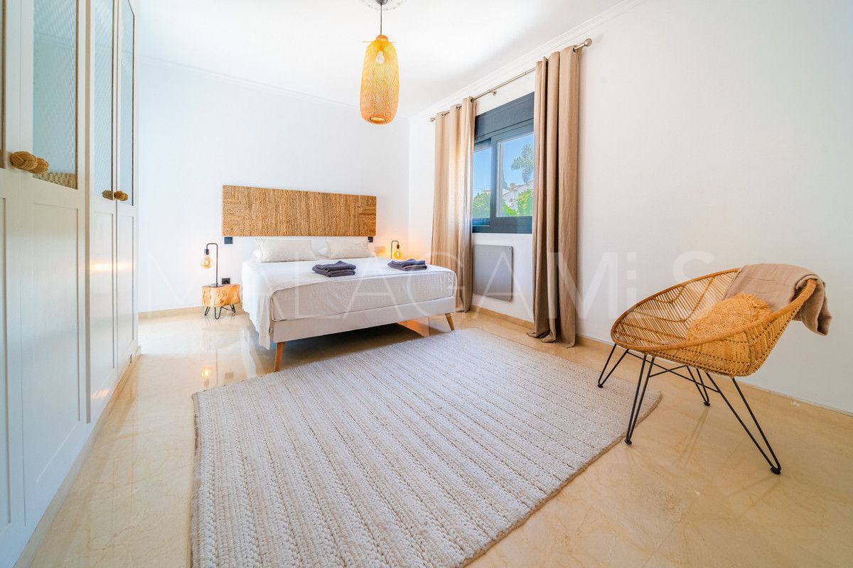 Villa for sale in Marbella - Puerto Banus