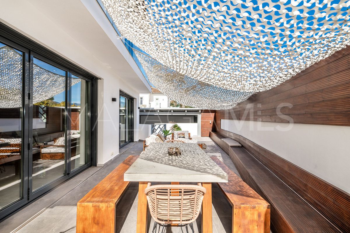 Villa for sale in Marbella - Puerto Banus