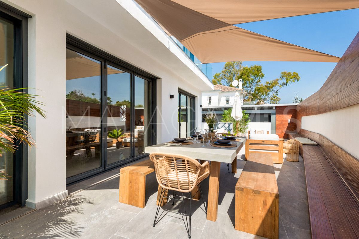 Villa for sale in Marbella - Puerto Banus