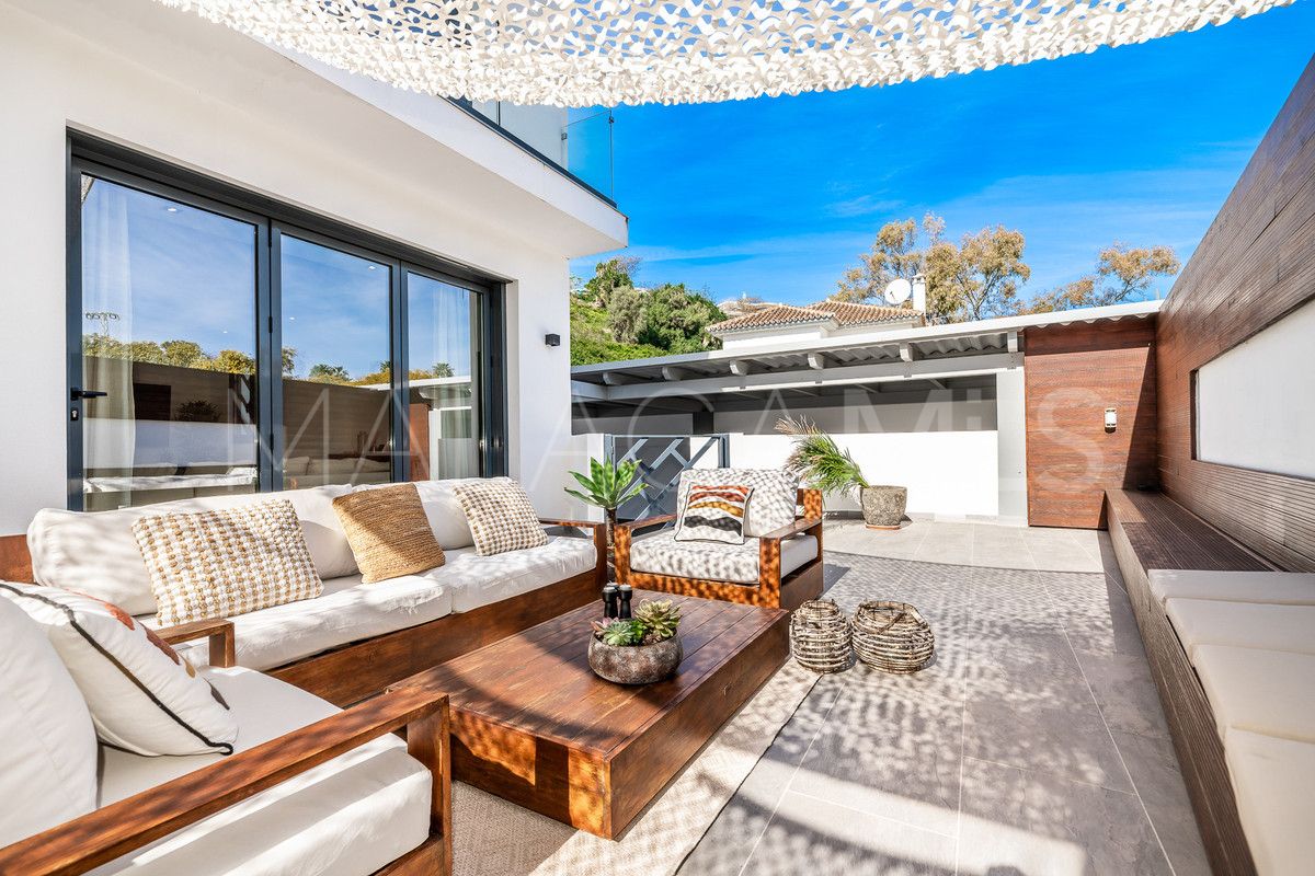 Villa for sale in Marbella - Puerto Banus