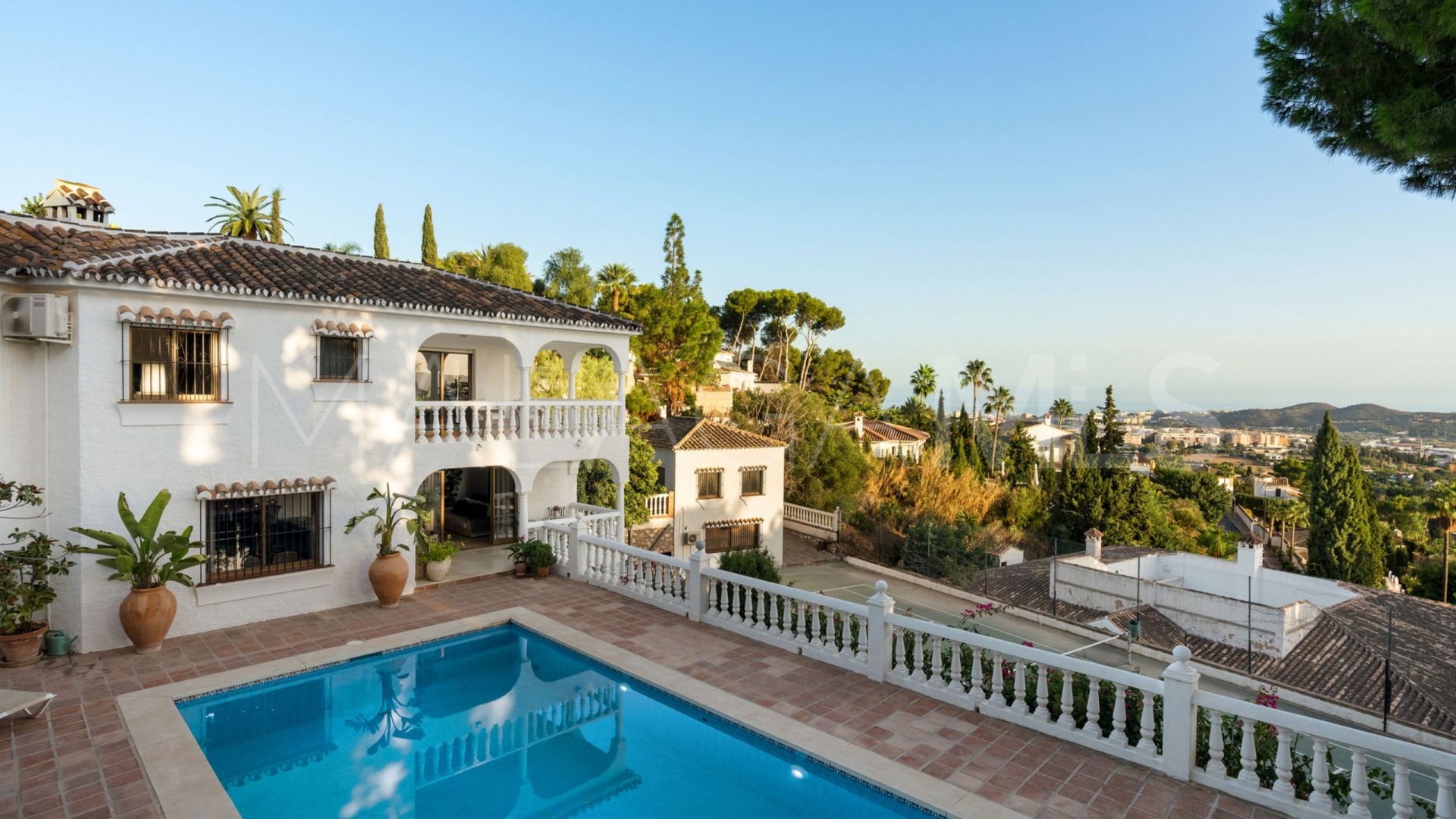 Villa for sale in Sierrezuela