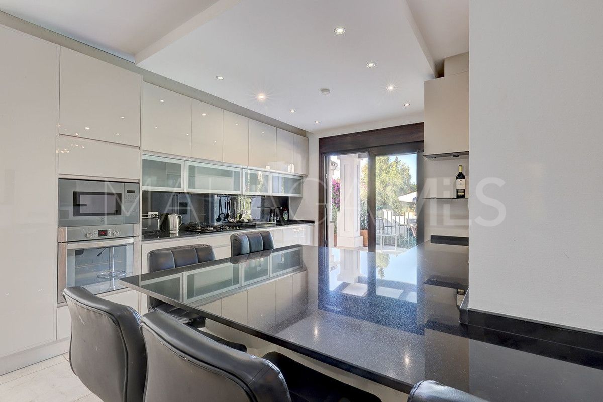 Villa for sale in El Rosario