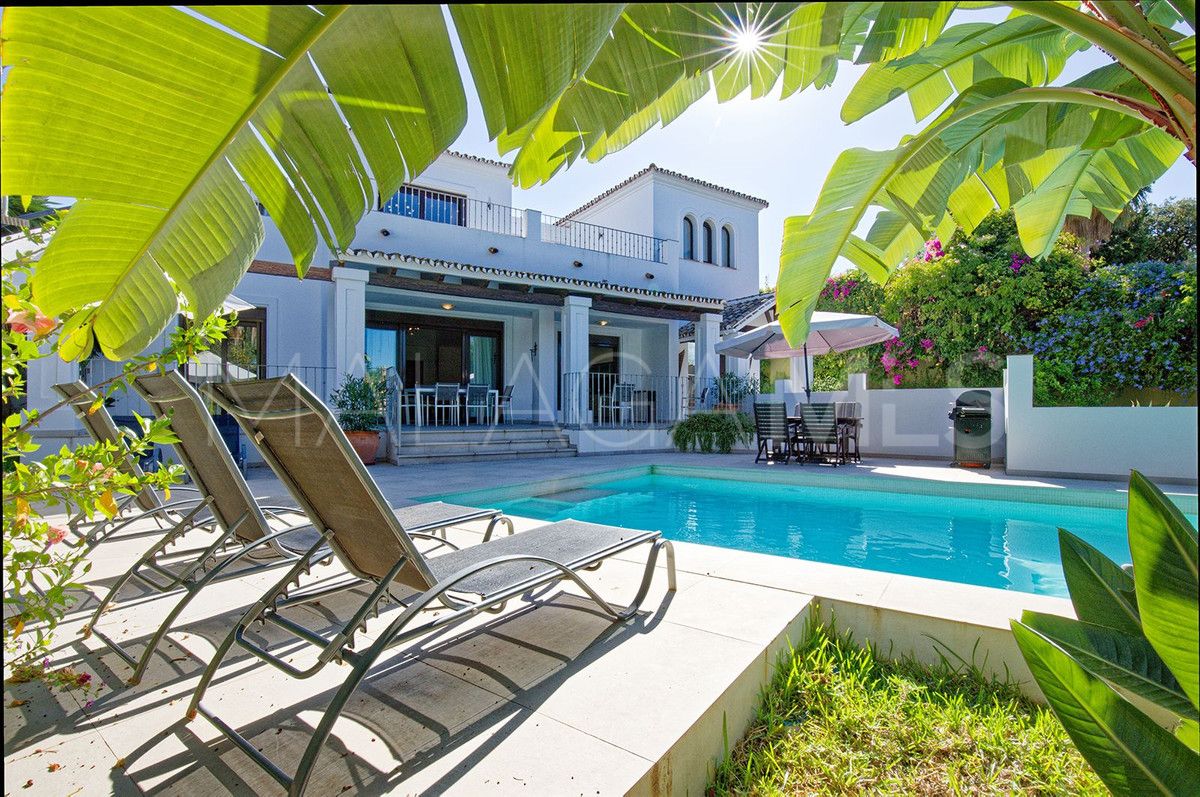Villa for sale in El Rosario
