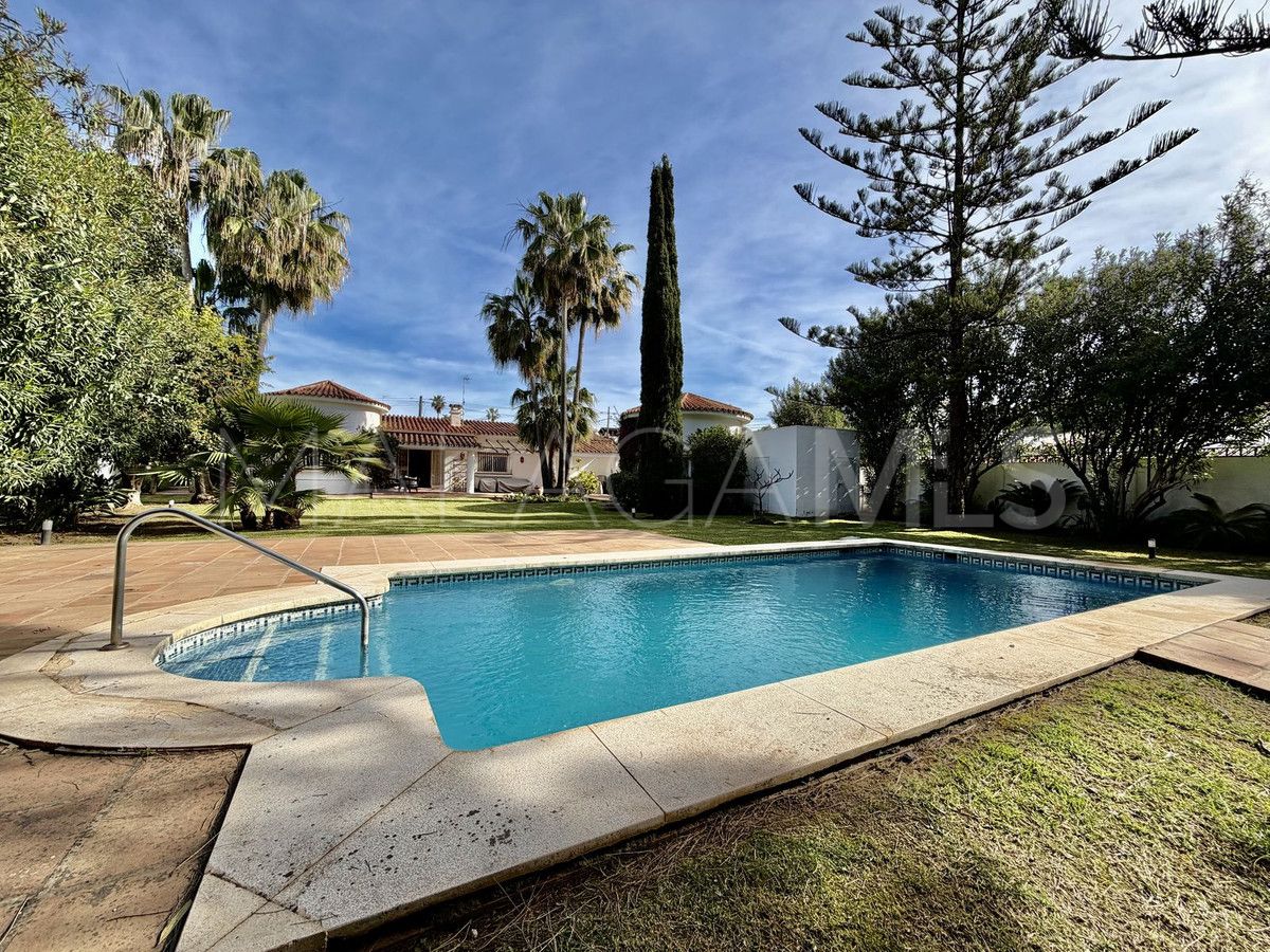 5 bedrooms Linda Vista Baja villa for sale