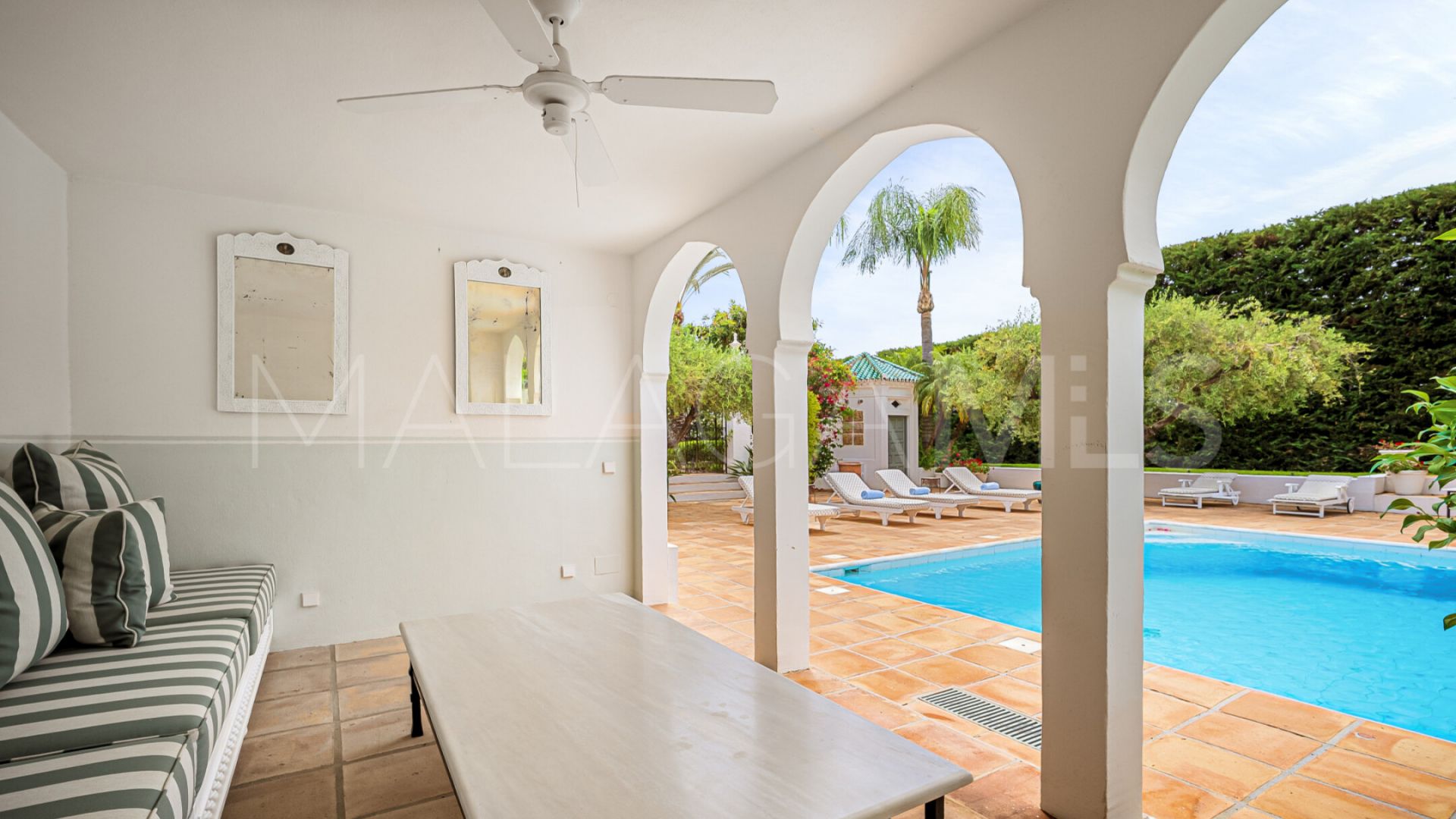 Villa for sale in Sierra Blanca