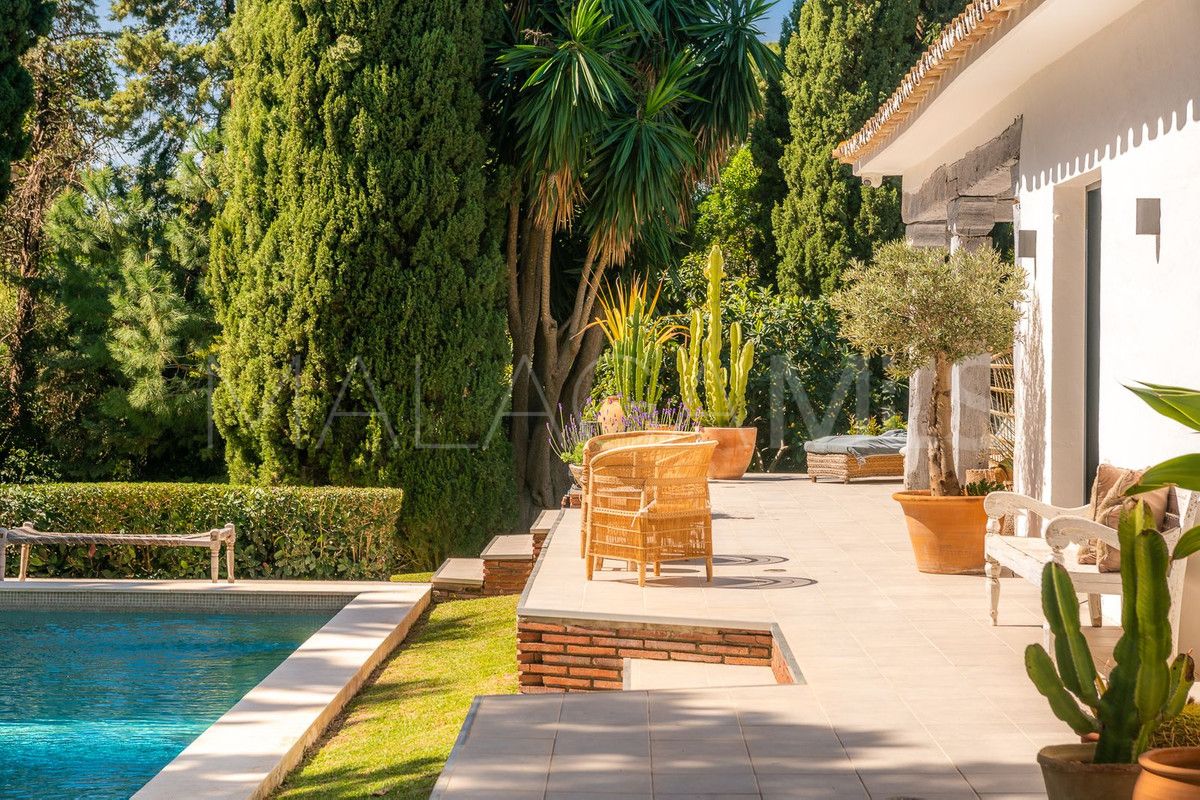 For sale Hacienda las Chapas 5 bedrooms villa