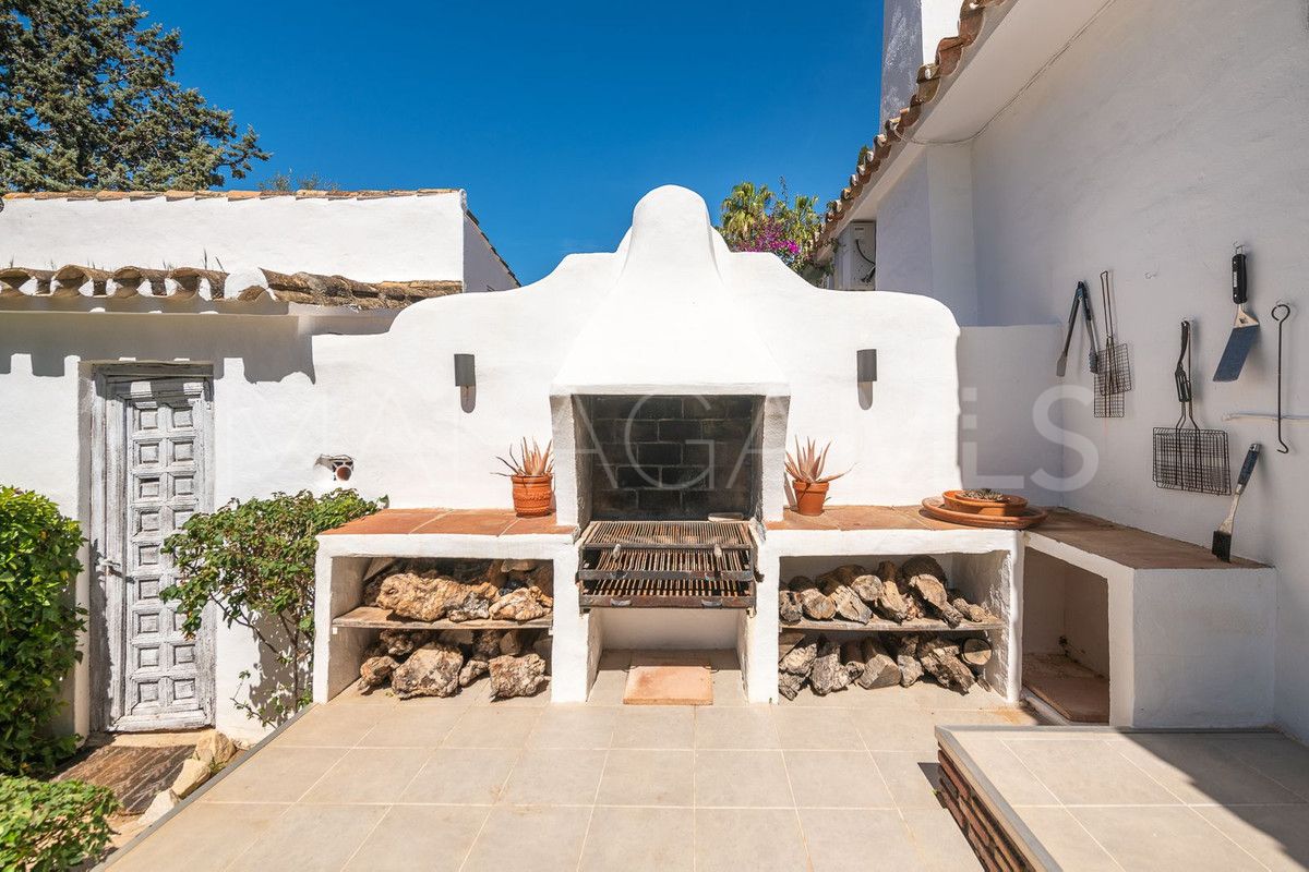 For sale Hacienda las Chapas 5 bedrooms villa