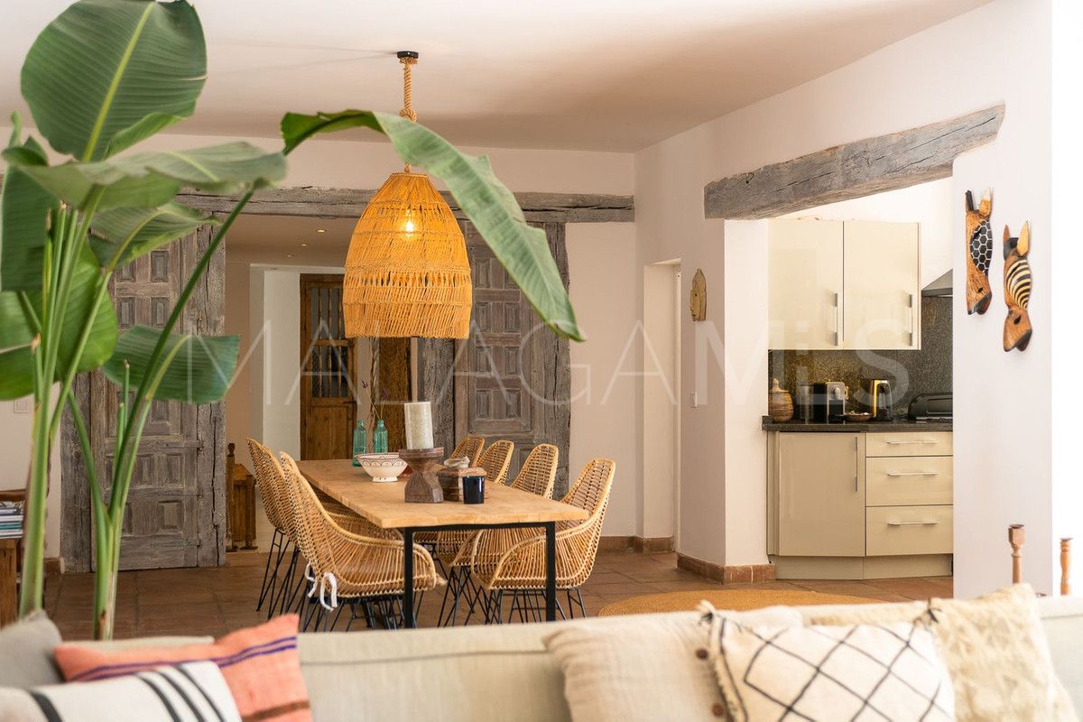 For sale Hacienda las Chapas 5 bedrooms villa