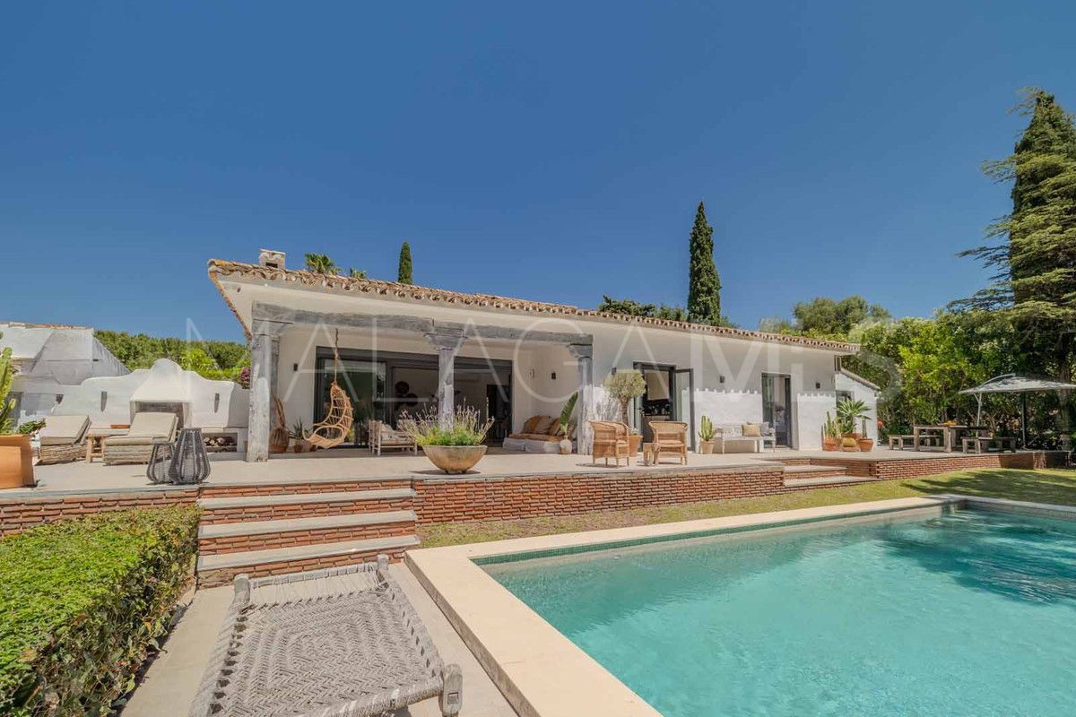 For sale Hacienda las Chapas 5 bedrooms villa