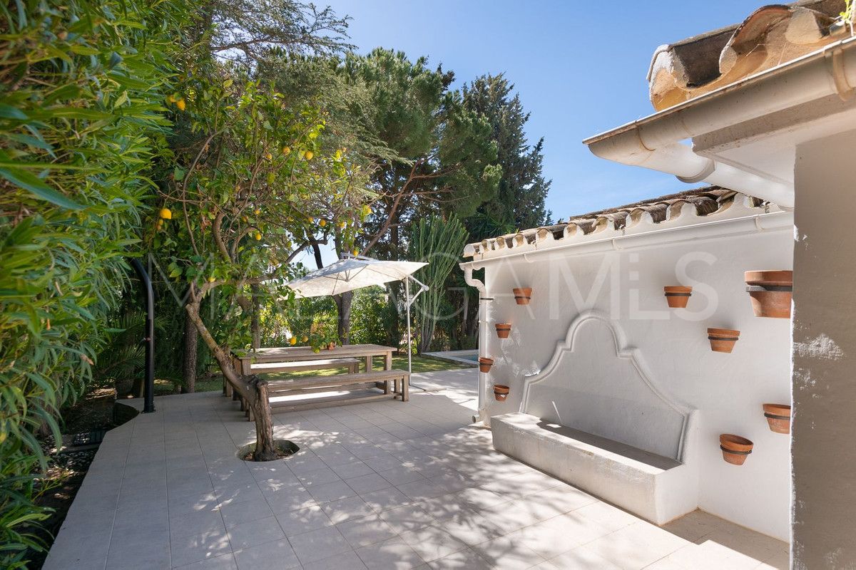 For sale Hacienda las Chapas 5 bedrooms villa
