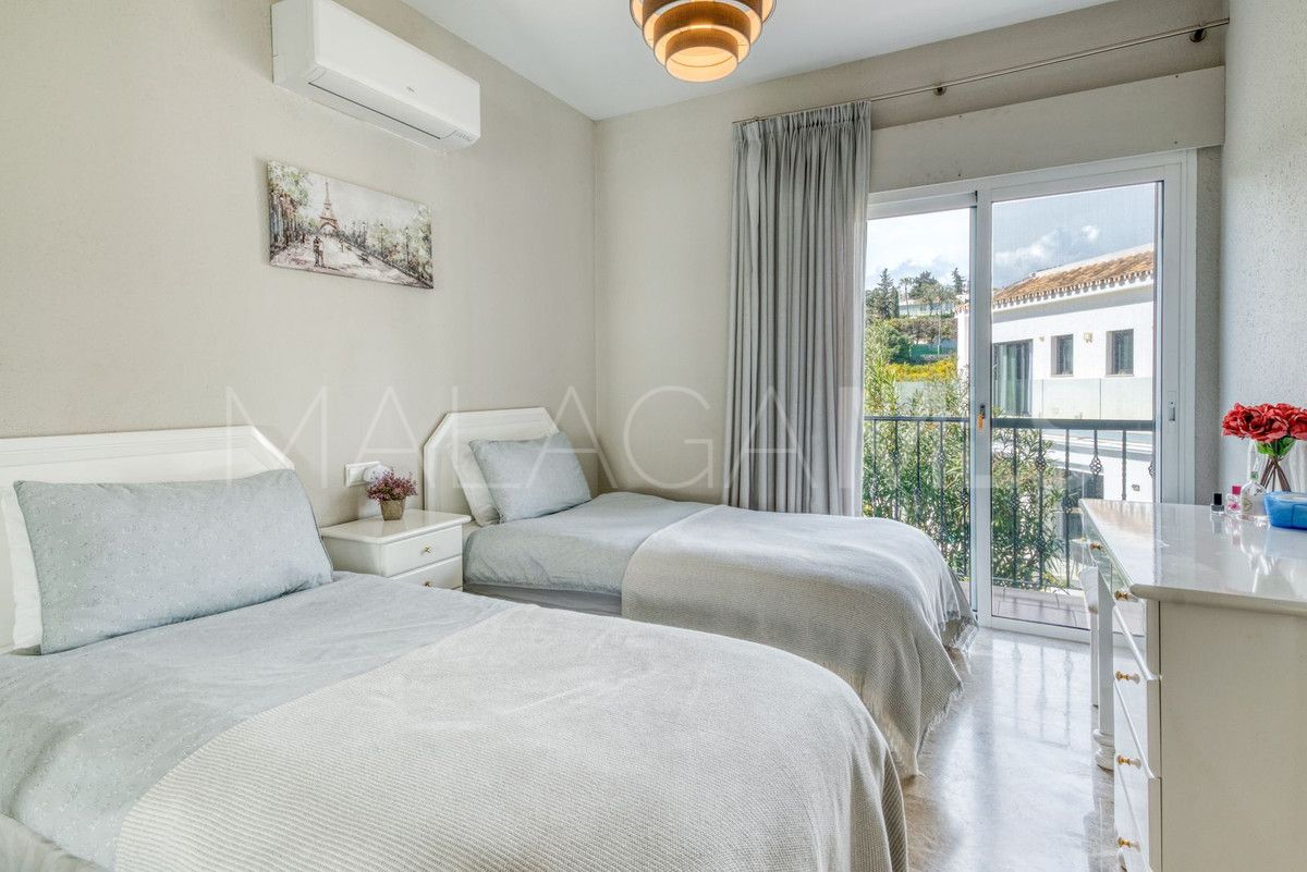 Calahonda villa for sale