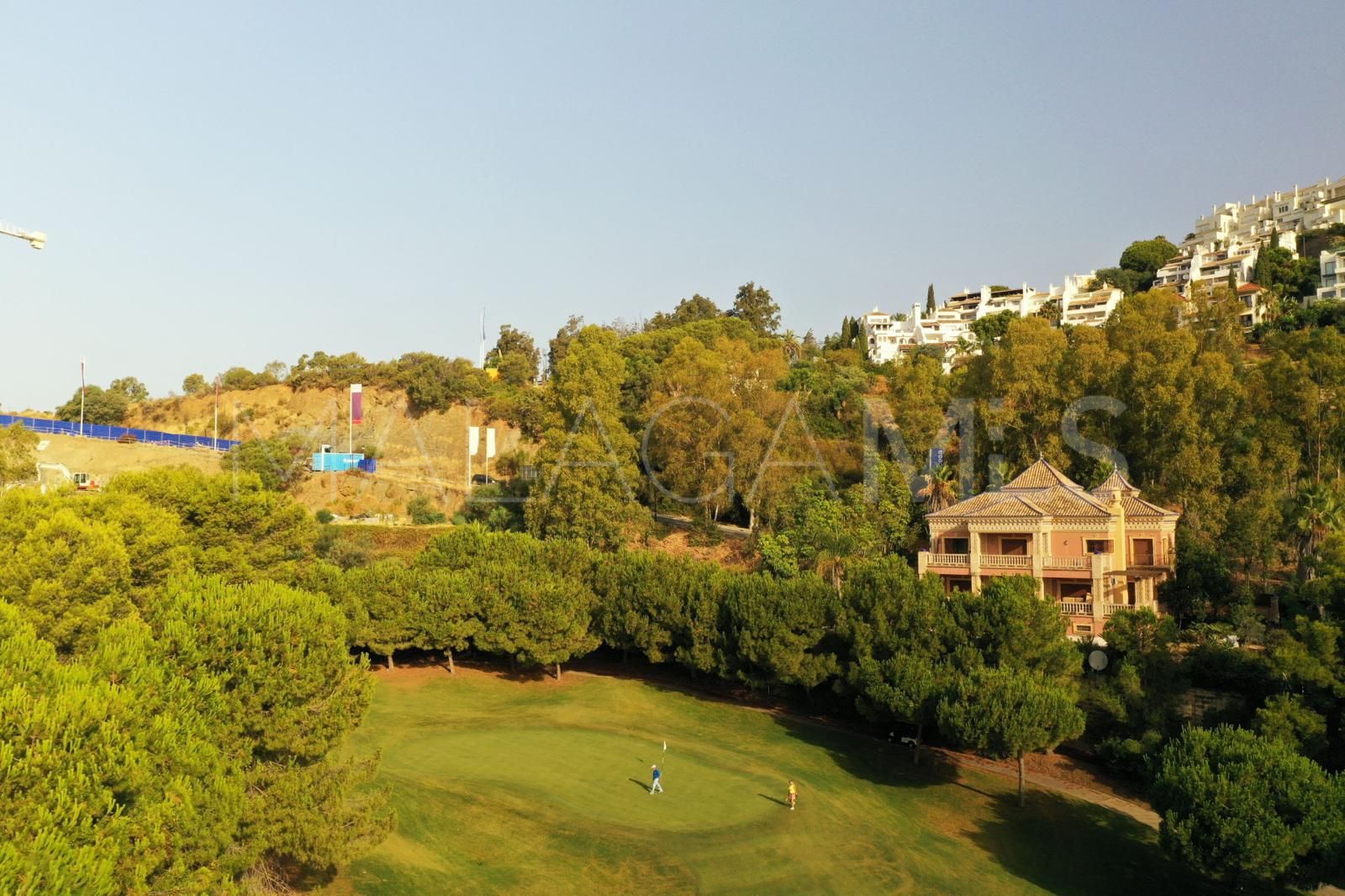 Buy 4 bedrooms villa in La Quinta Golf