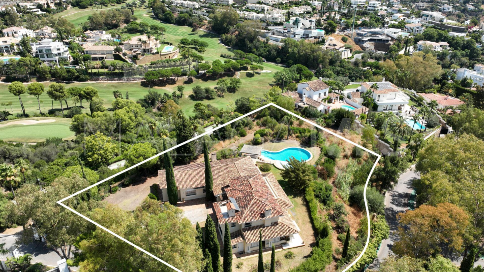 For sale plot in El Herrojo