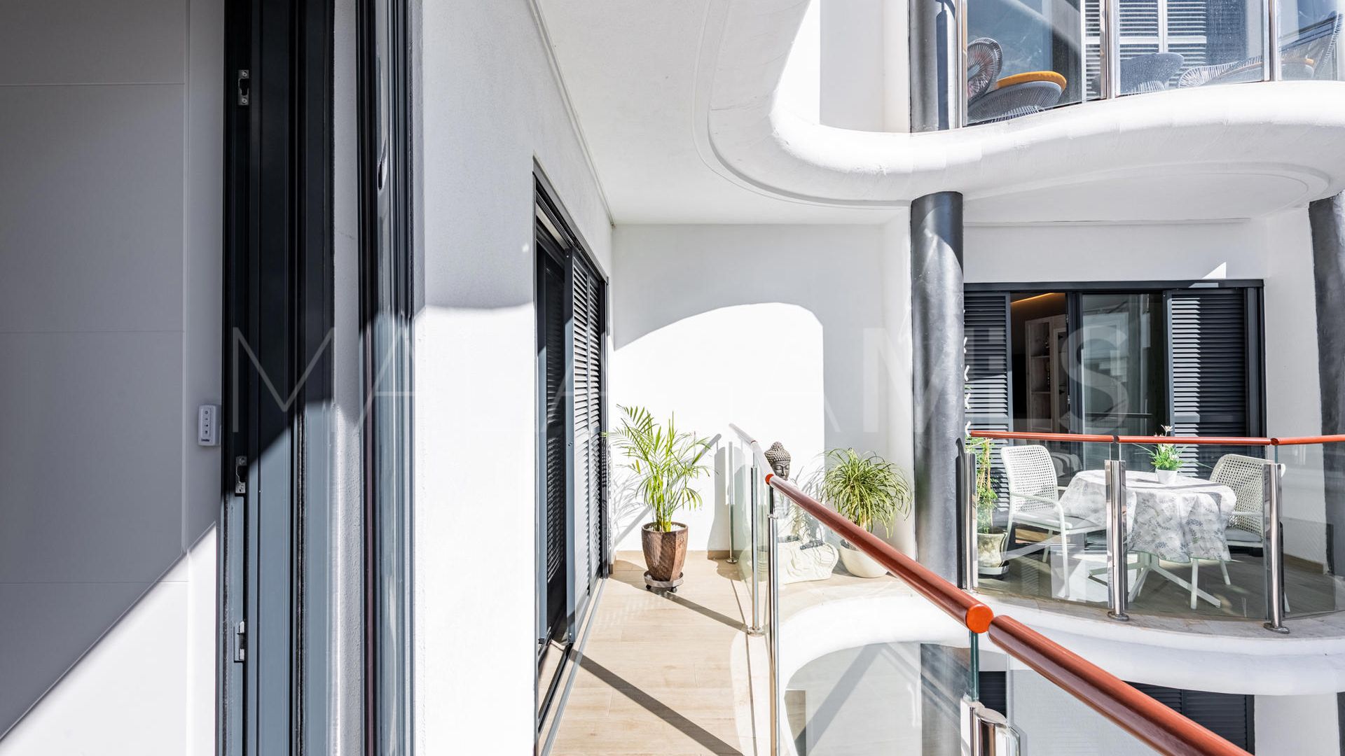 Estepona Centro, apartamento a la venta with 4 bedrooms