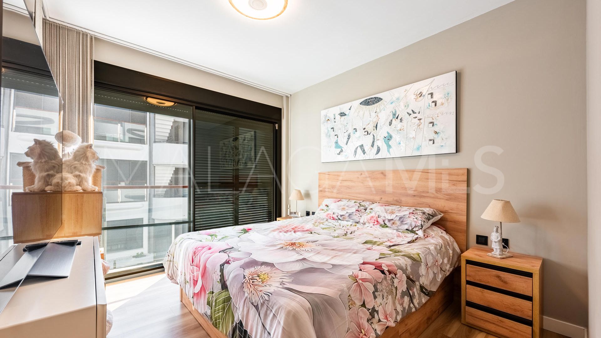 Estepona Centro, apartamento a la venta with 4 bedrooms