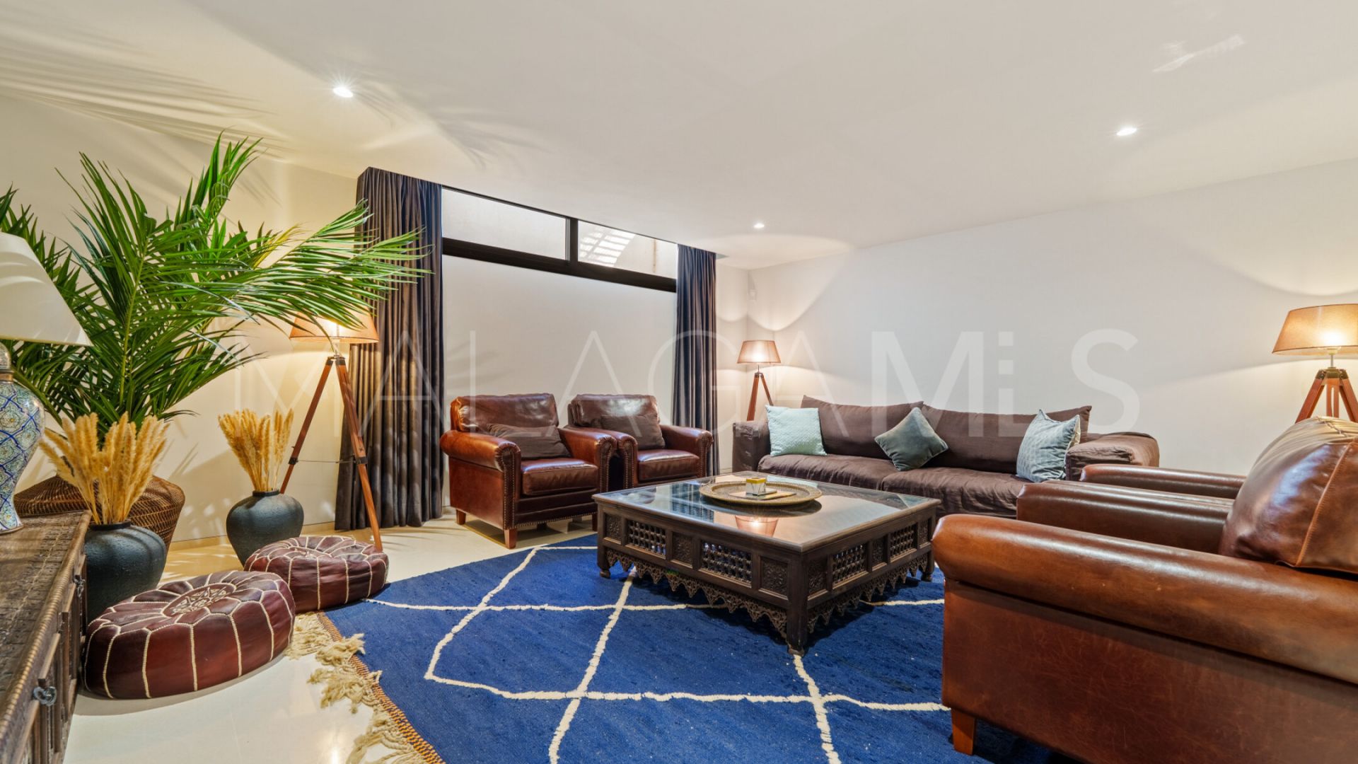 Villa a la venta de 6 bedrooms in Los Olivos