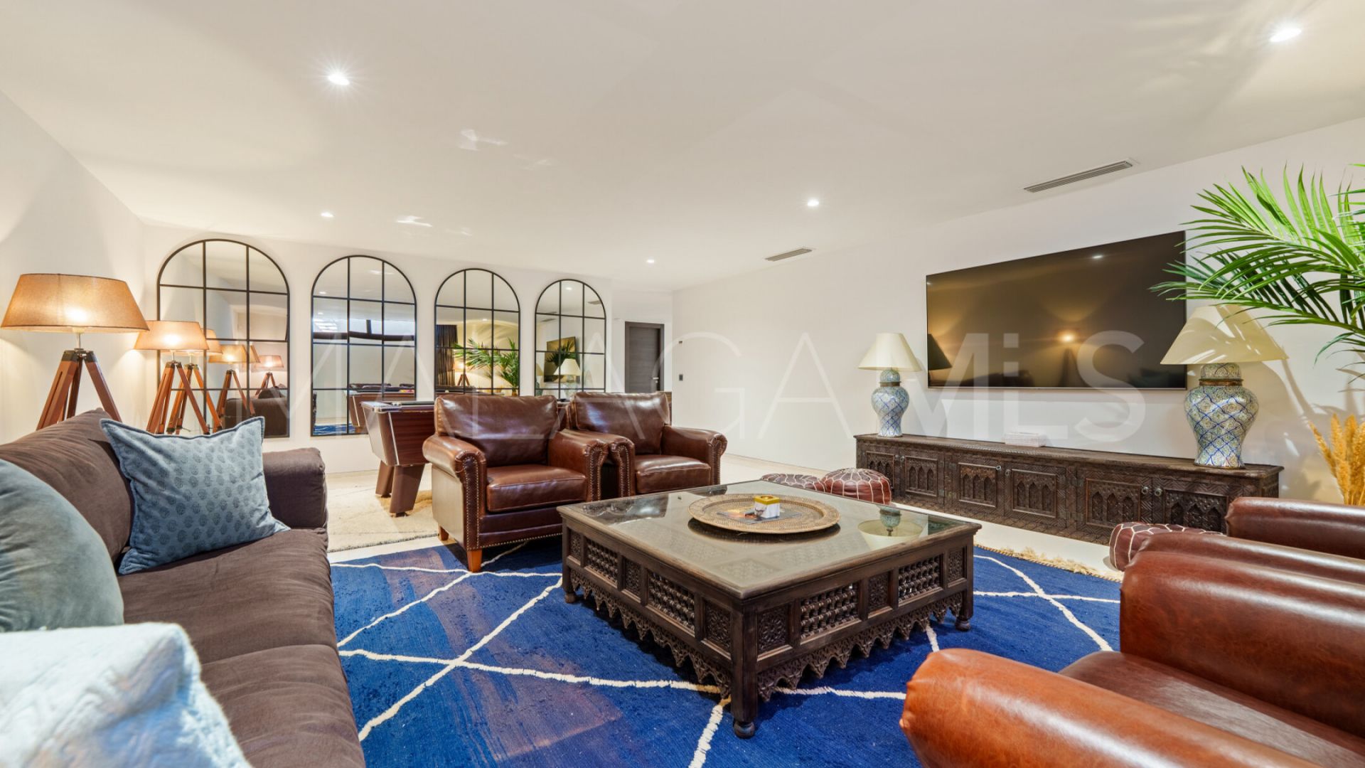 Villa a la venta de 6 bedrooms in Los Olivos