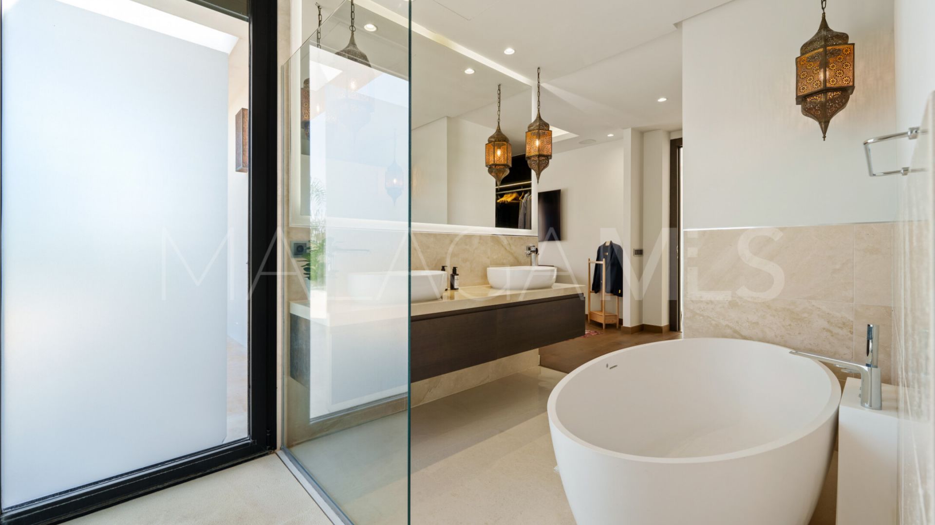 Villa a la venta de 6 bedrooms in Los Olivos
