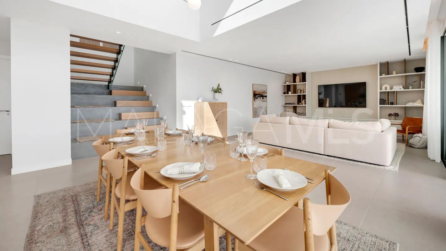 For sale villa with 4 bedrooms in La Reserva de Alcuzcuz